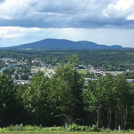 Hotel Les Soins De Vicky Lac-Mégantic Exteriér fotografie
